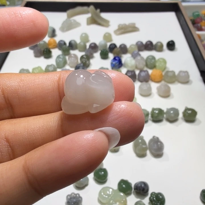 小***珑未镶嵌和田玉珠宝半成品
