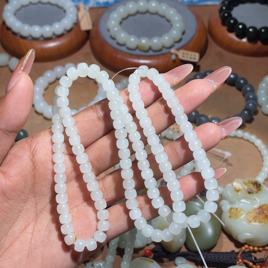 和田玉未镶嵌手链