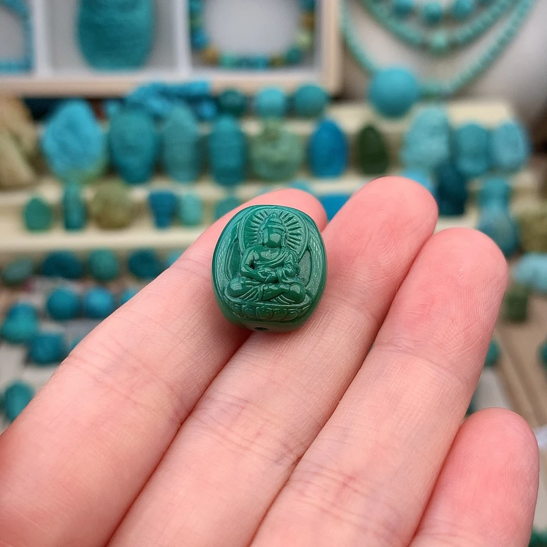 未镶嵌绿松石珠宝奇石