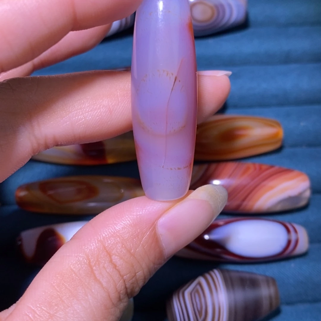 未镶嵌玛瑙/玉髓珠宝奇石