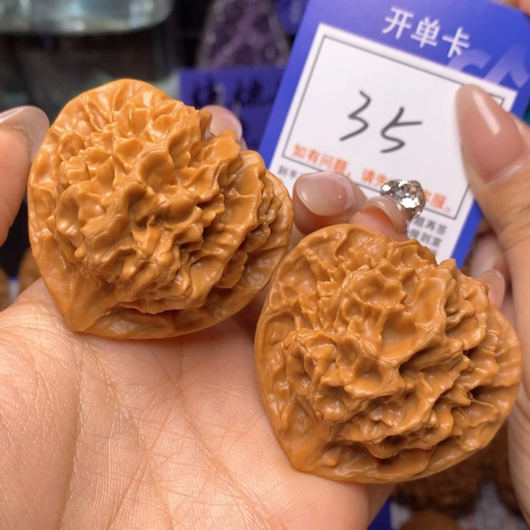 文玩核桃把件47帝王狮子头35