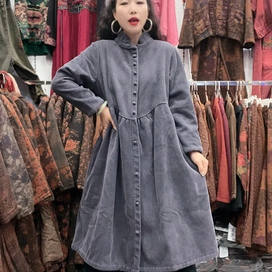 织绣招财猫灯芯绒加绒大衣灰