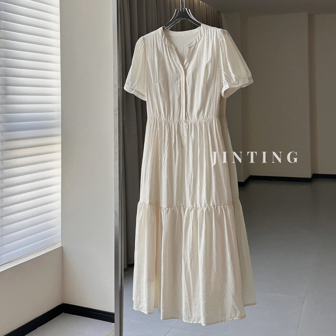 2025夏季新款短袖V领女显瘦温柔度假风气质连衣裙-M25218350