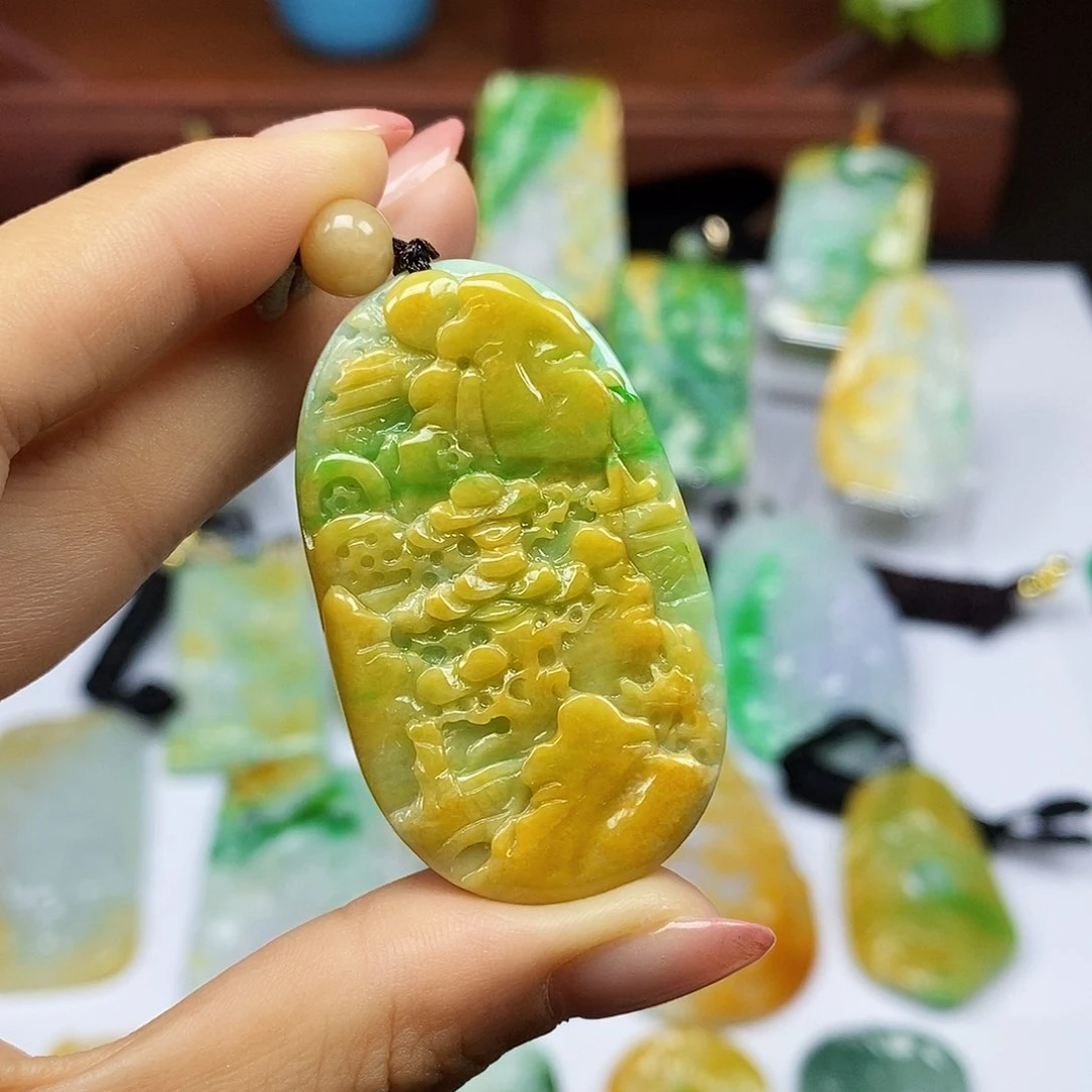 颈饰未镶嵌翡翠天然翡翠A货