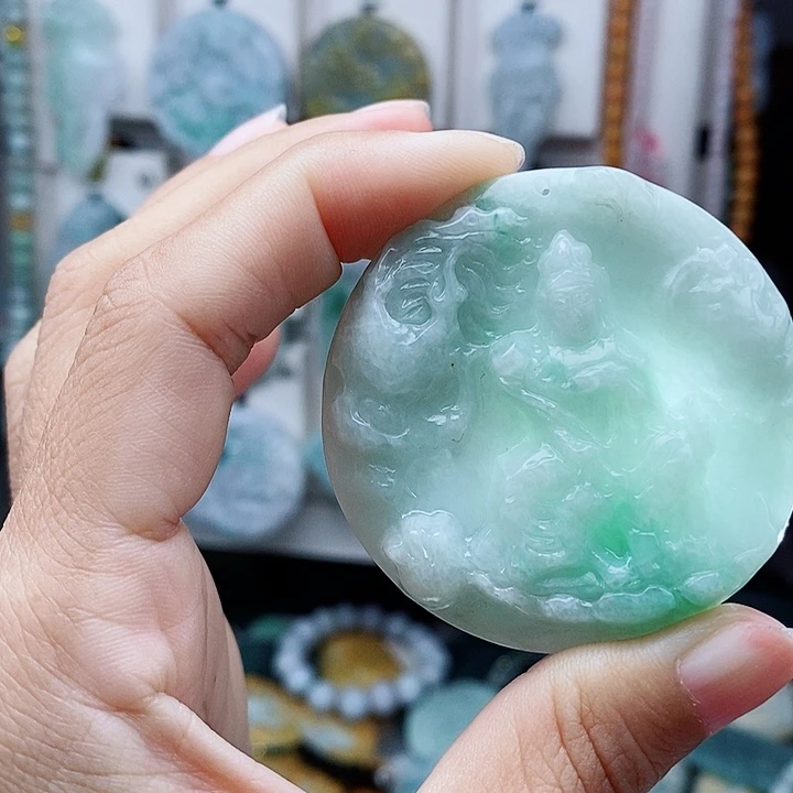 翡翠未镶嵌颈饰翡翠