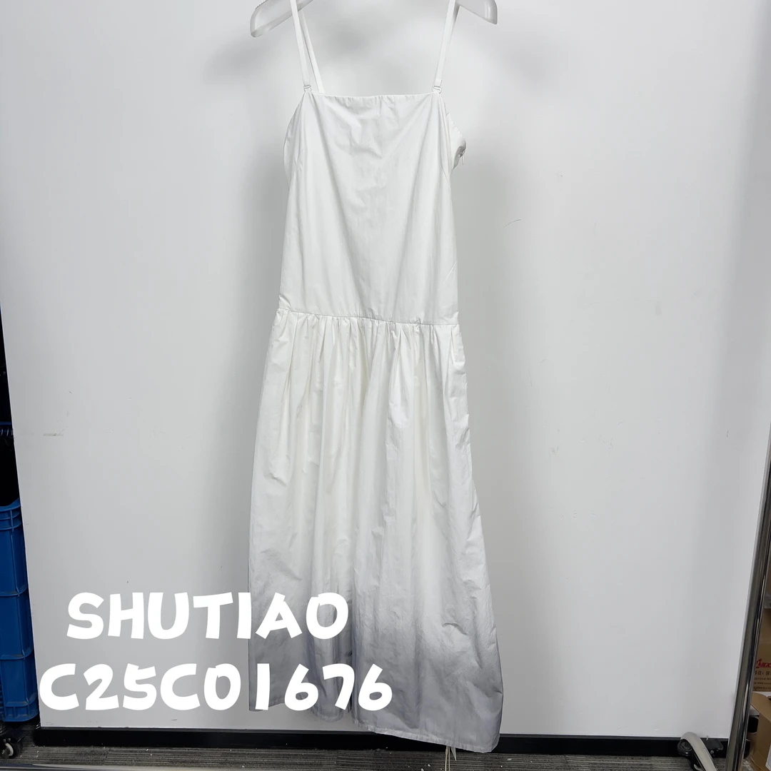 【SHUTIAO】2025夏季：新款小众设计款连衣裙C25C01676