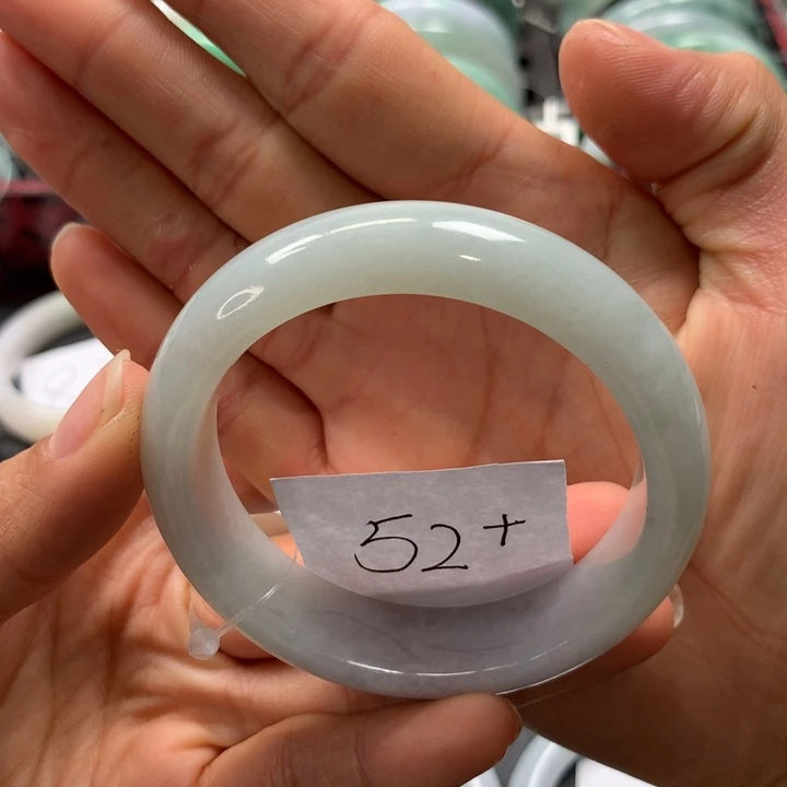 未镶嵌手镯翡翠2***?手镯