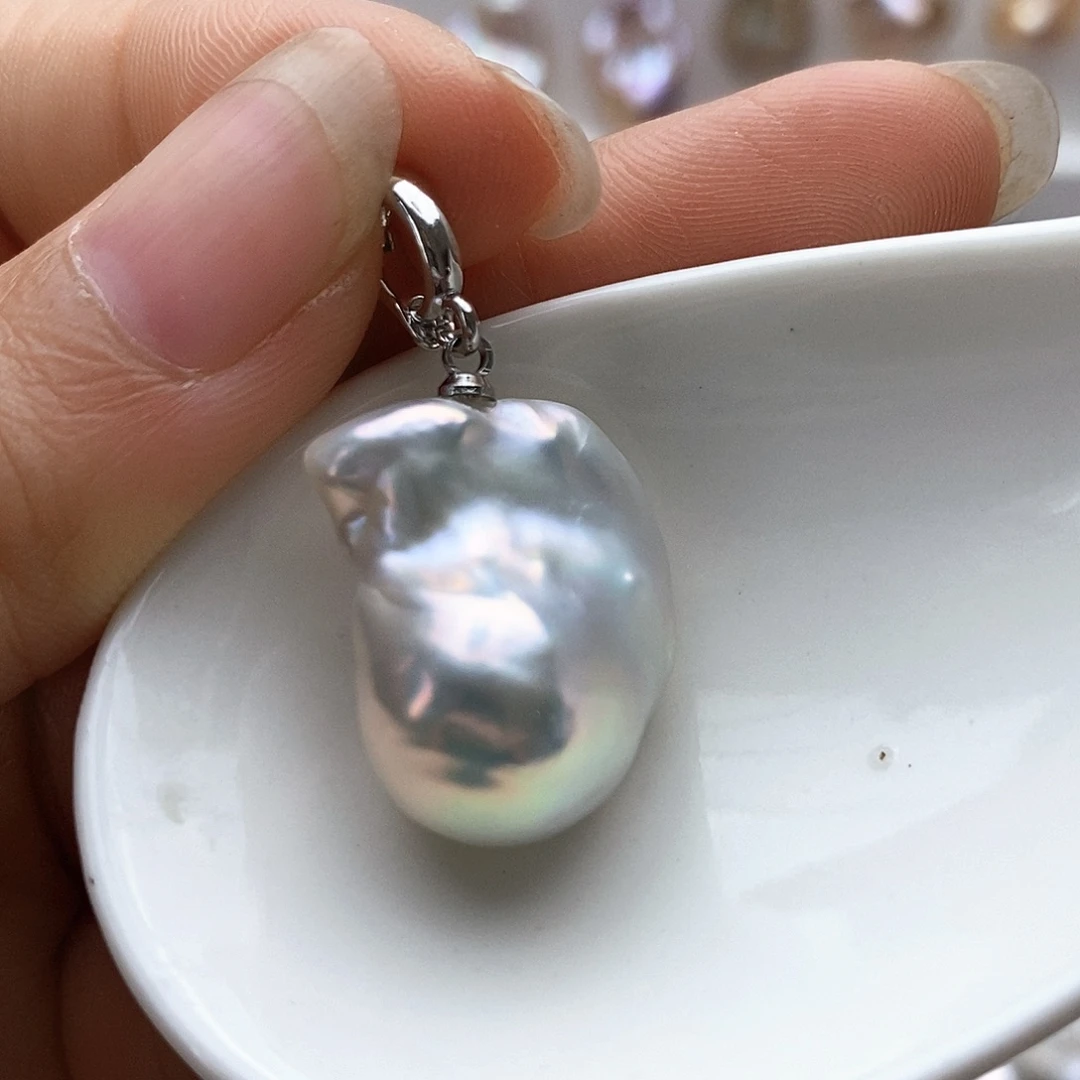 颈饰未镶嵌淡水珍珠