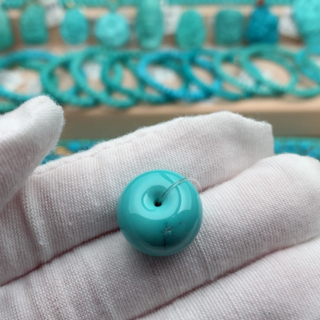 绿松石未镶嵌珠宝奇石15.5mm