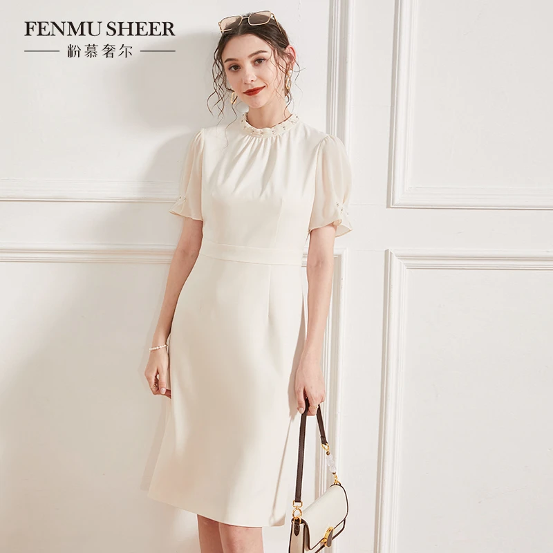 【粉慕奢尔周年庆】【格一专享】褶皱小高领钉珠收腰修身连衣裙-D960