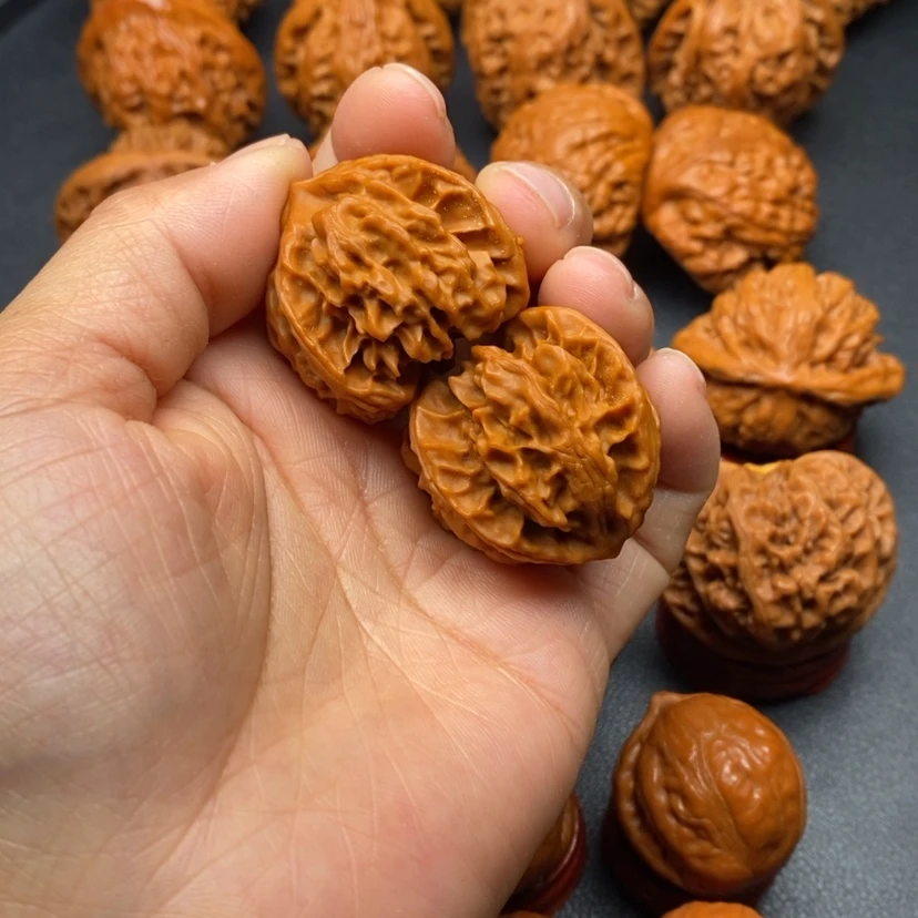 【闪购商品】文玩核桃把件公****.核桃