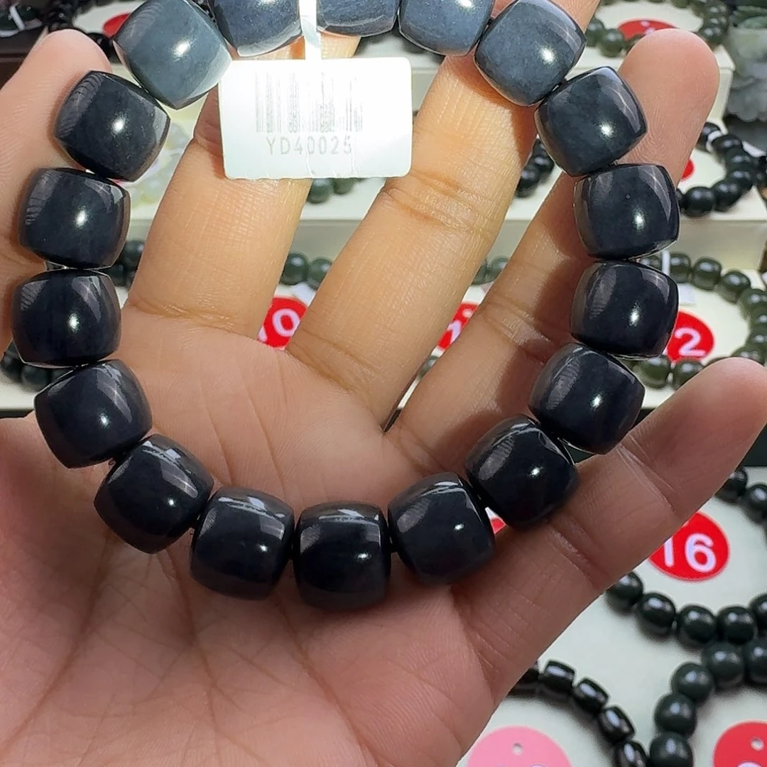 和田玉未镶嵌手串