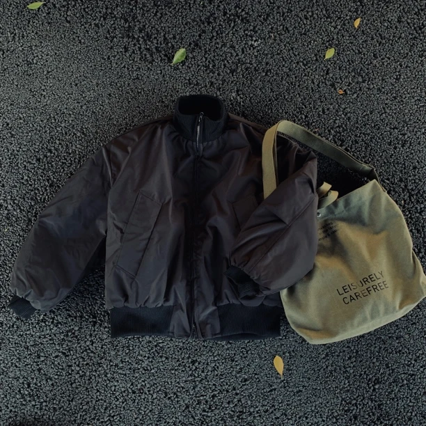 2025冬季男生衣服高级感短款飞行夹克外套美式百搭冲锋衣面包服