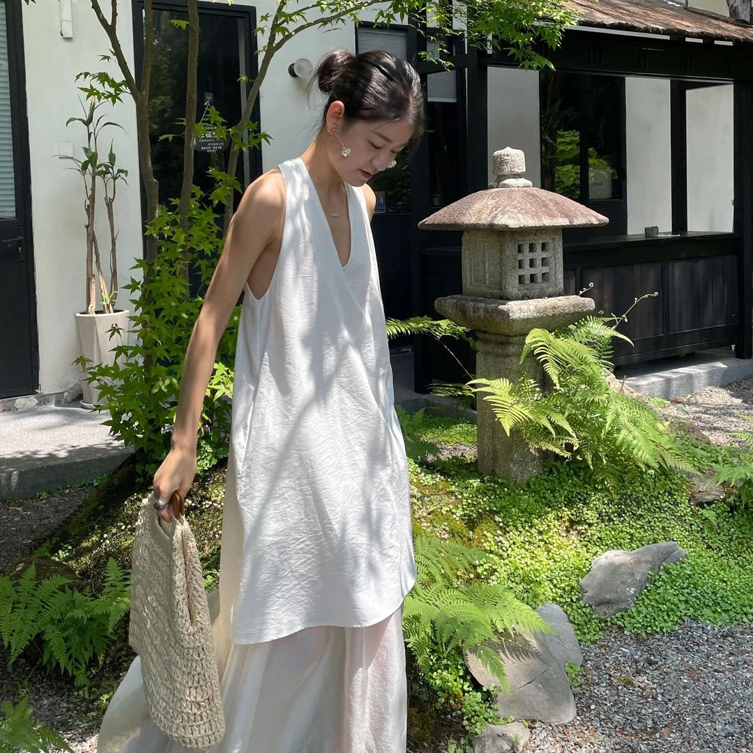小众设计高级感扭结挂脖拼接连衣裙网红宽松显瘦气质牛仔连体裤