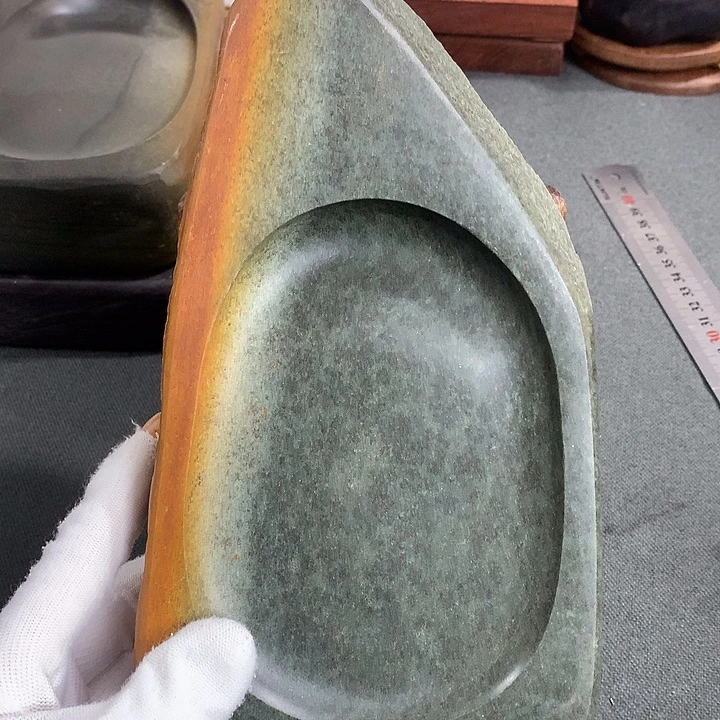 广东肇庆原石端砚