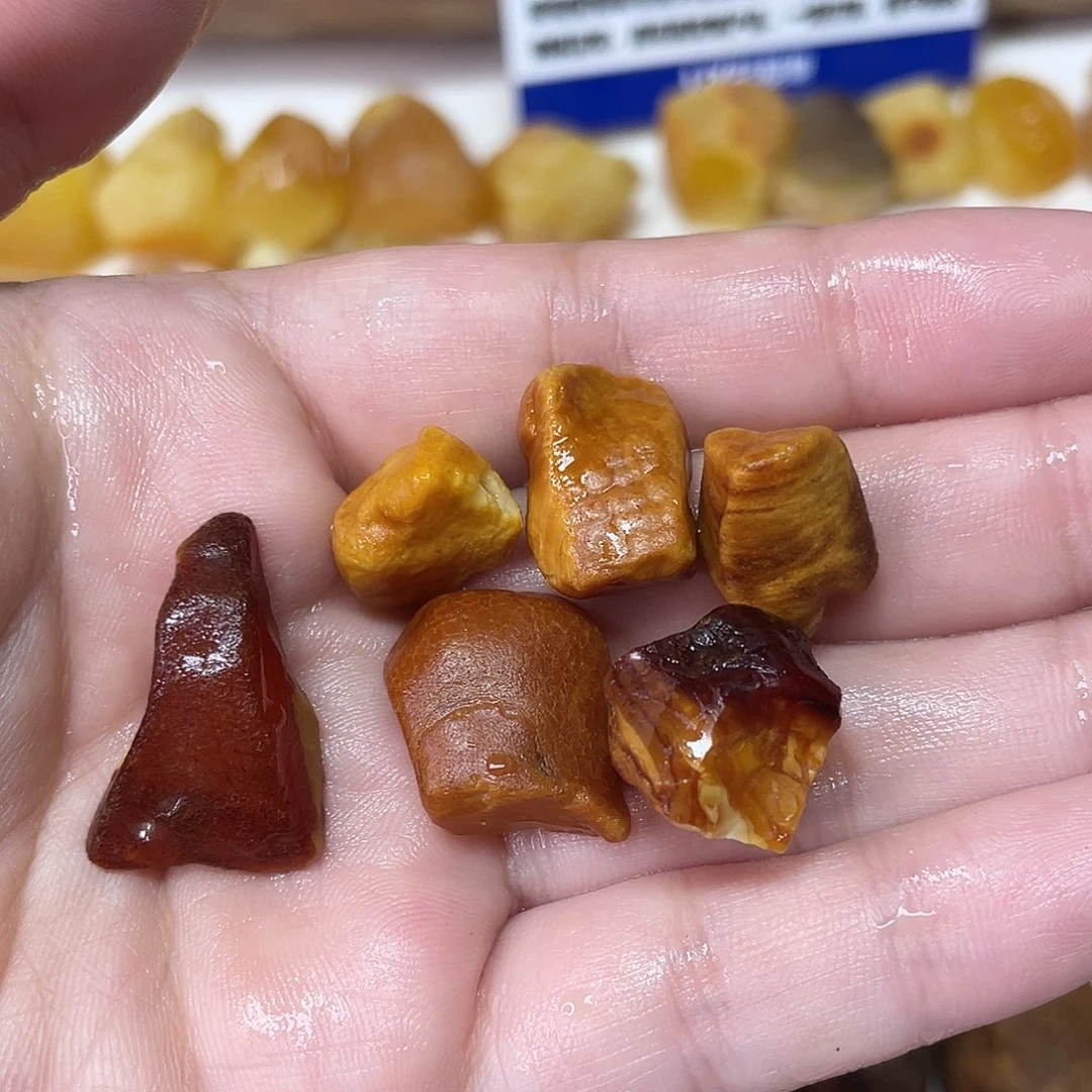定制琥珀未镶嵌原矿琥珀