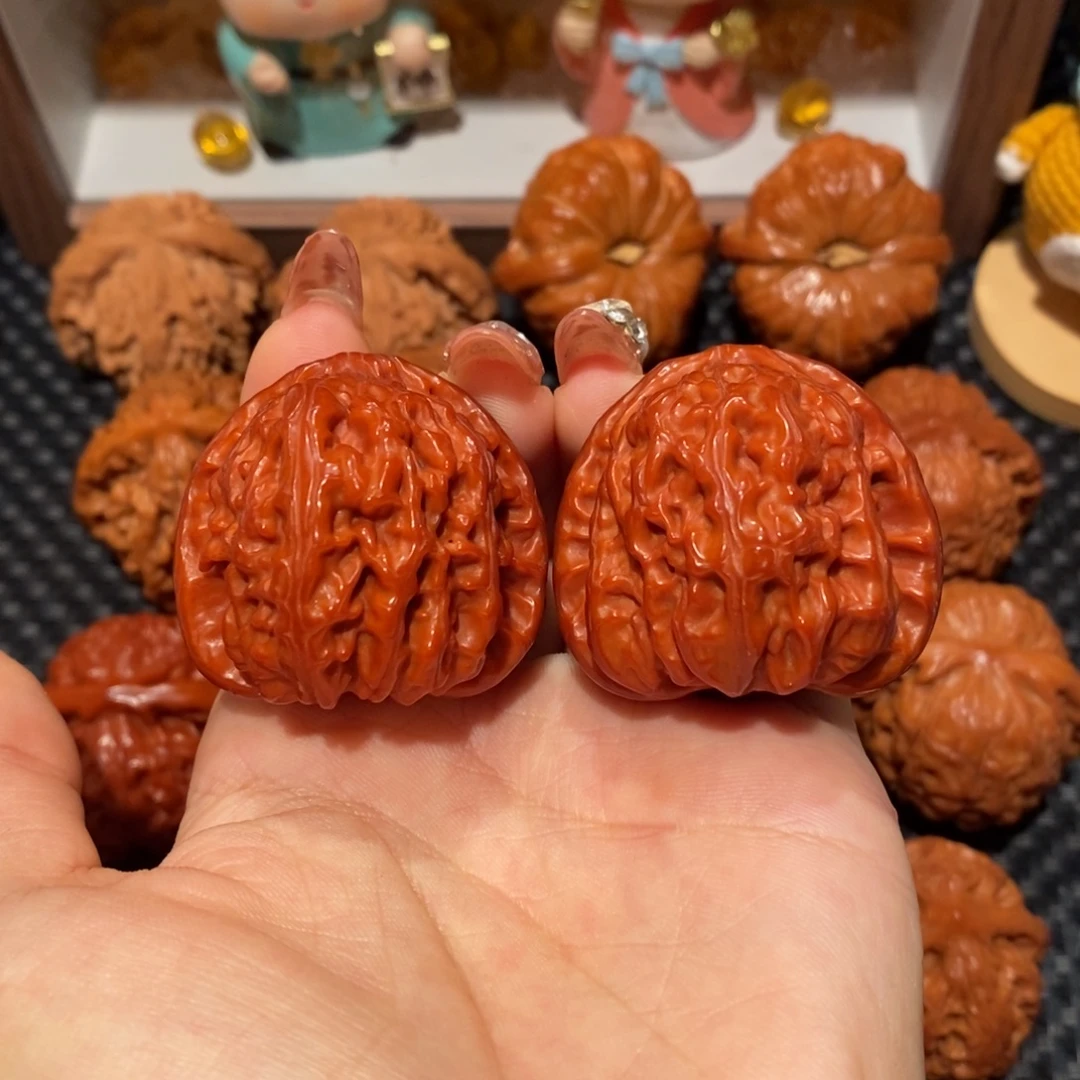 桃核吊坠38玉化白狮子，0722