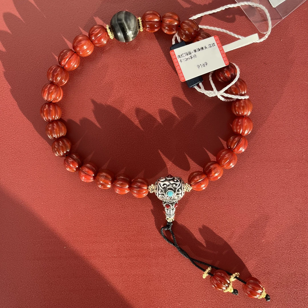 南红玛瑙+单珠佛头瓜纹（卡10）手持 9169