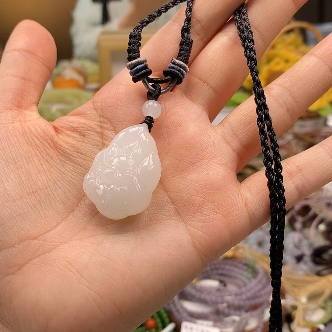 和田玉未镶嵌吊坠(不含链)