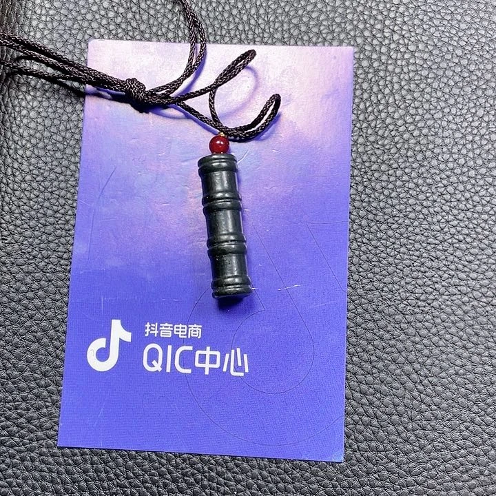 和田玉颈饰未镶嵌错***华