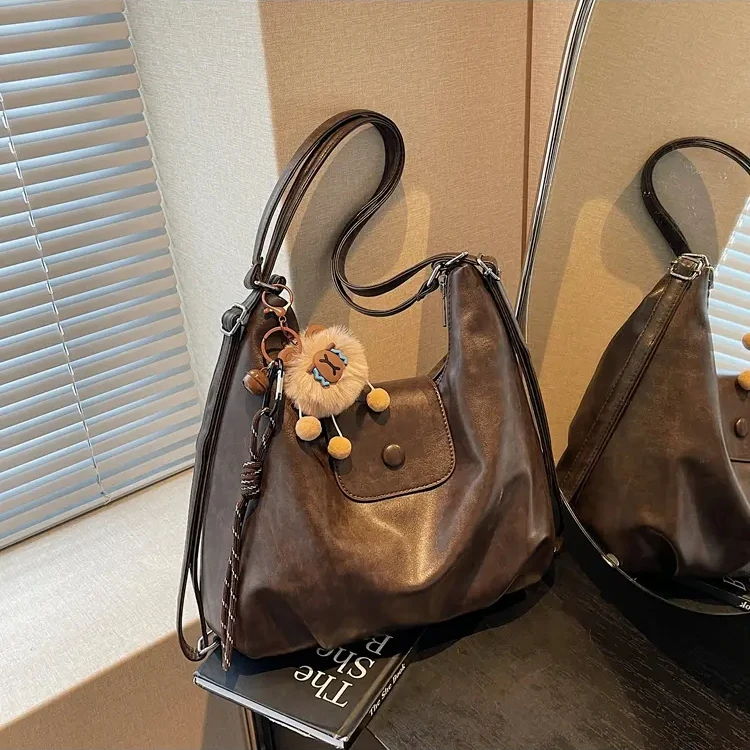 2025春夏新款多功能大容量包包女单肩包复古斜挎包通勤双肩包E352