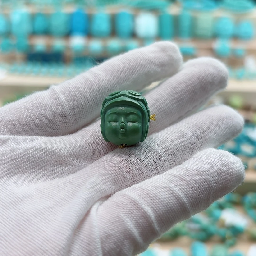 绿松石未镶嵌珠宝奇石