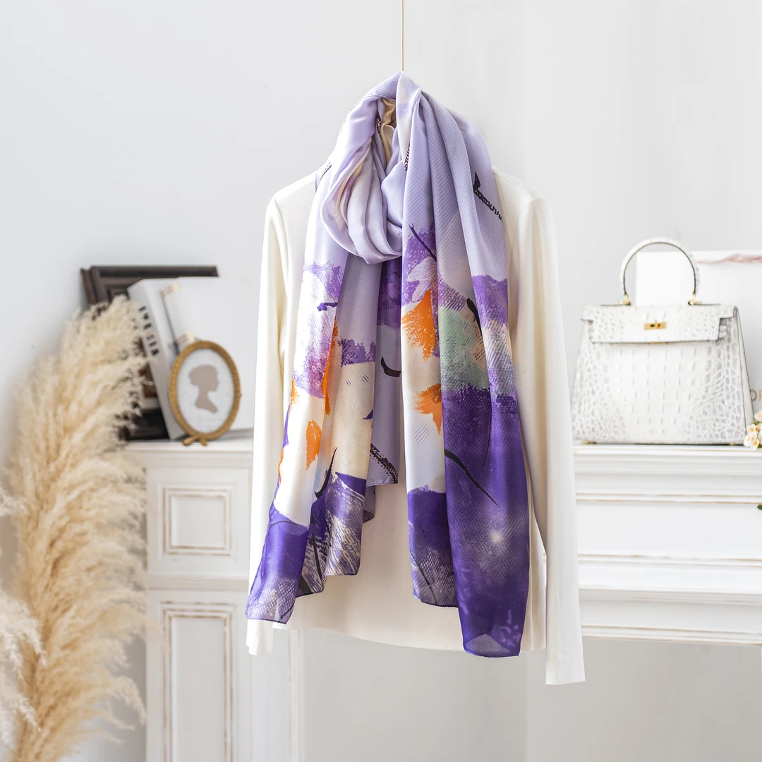 达芬奇密码新丝缎180*90cm月夜宿莲气质女士百搭披肩纱巾