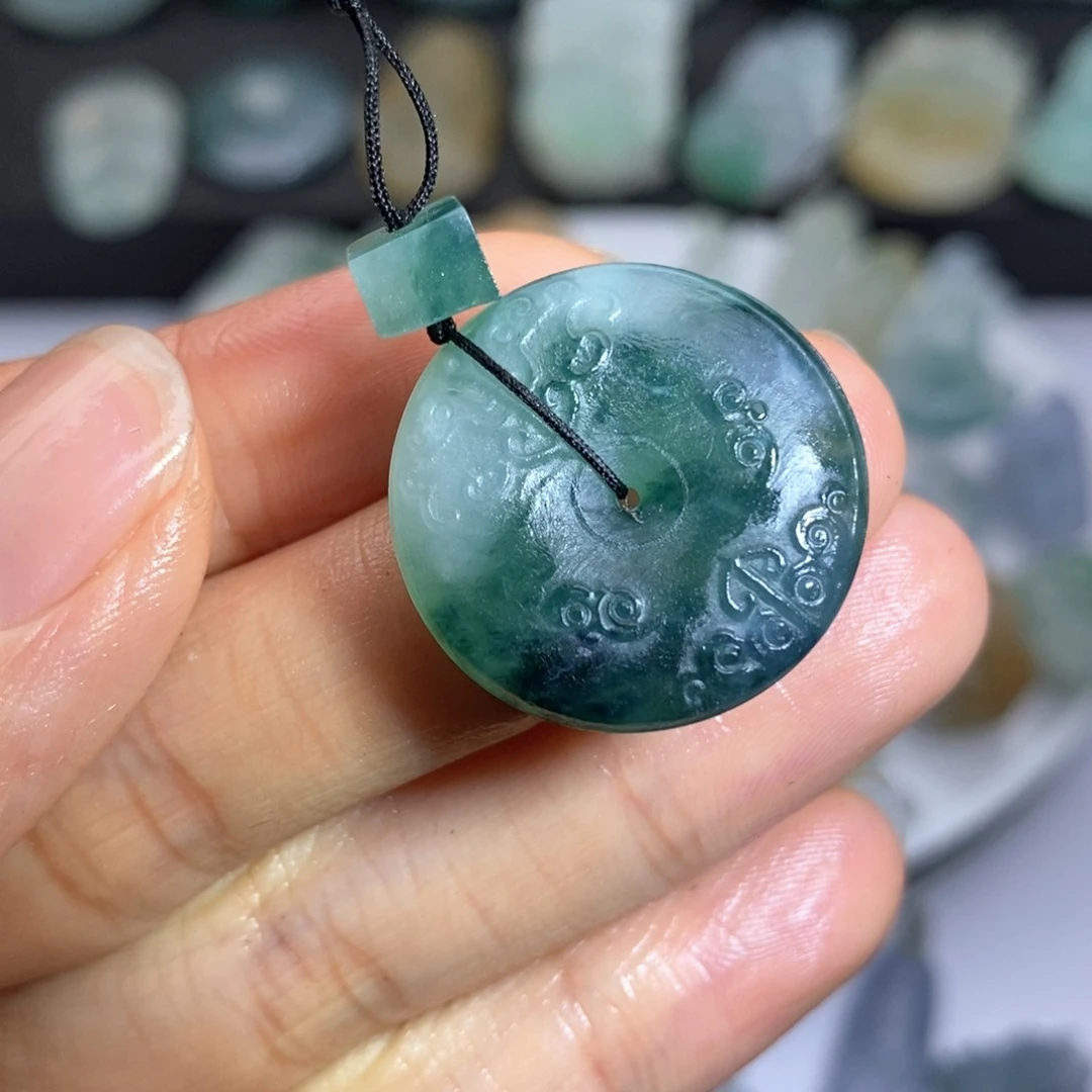 定制翡翠未镶嵌仿古扣