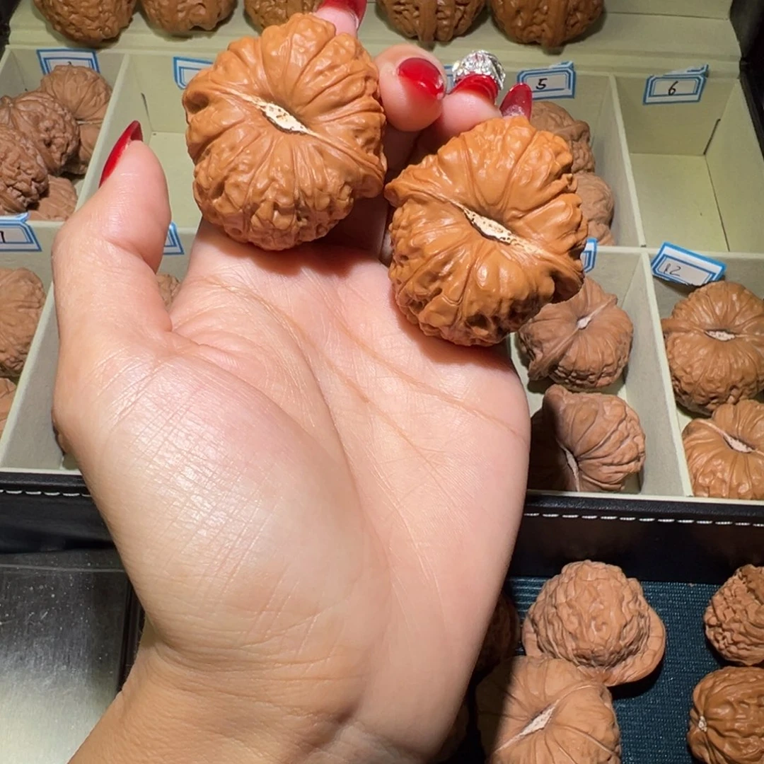 猪***子文玩核桃吊坠南瓜42