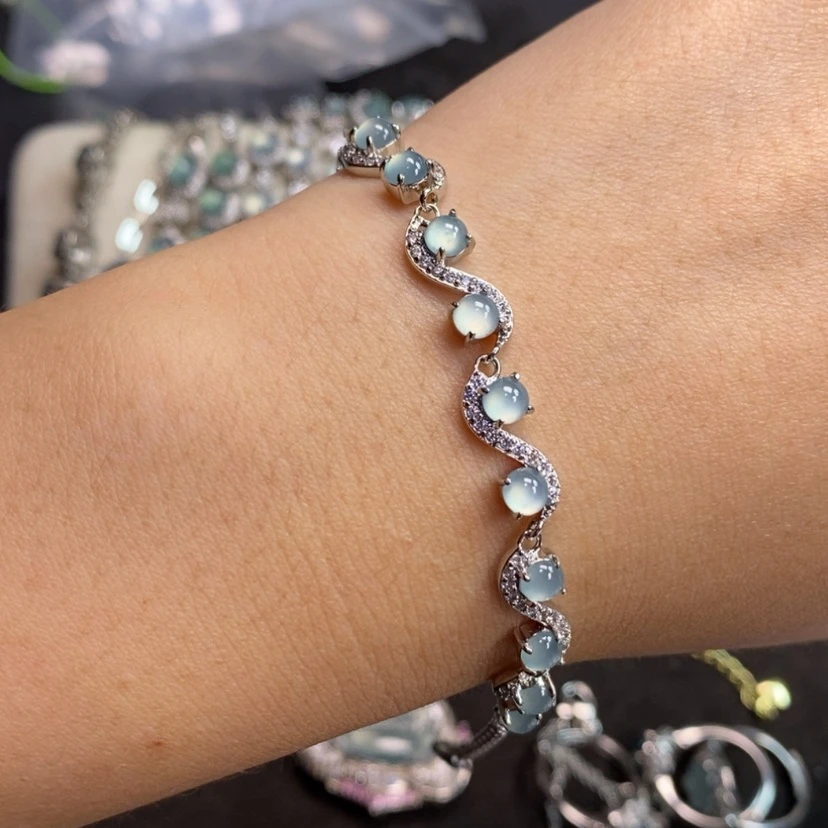 【闪购商品】翡翠未镶嵌颈饰天然