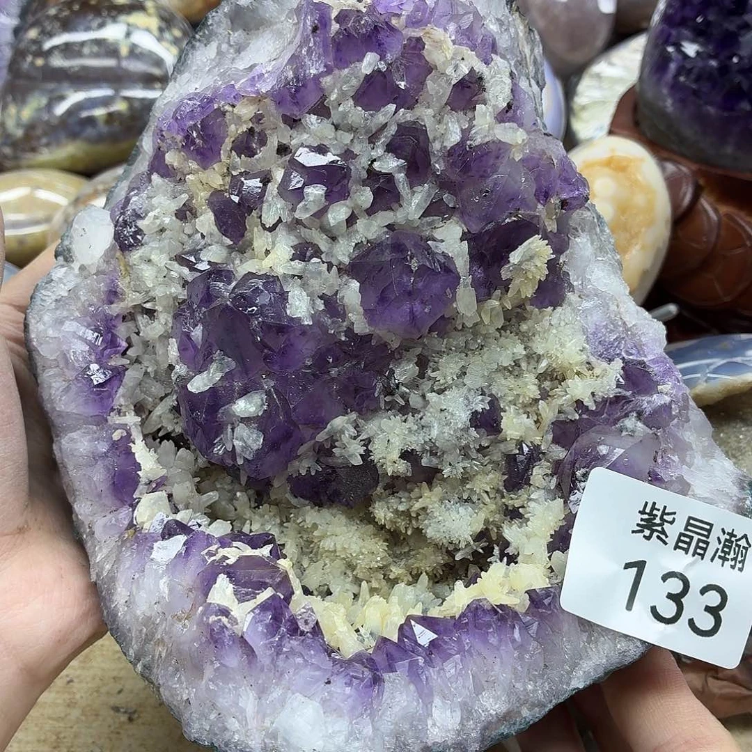 水晶大型摆件（非配饰）未镶嵌