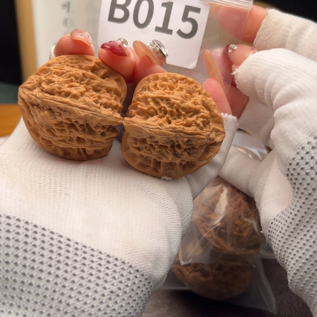 文玩核桃把件噢*乖41火焰b 015