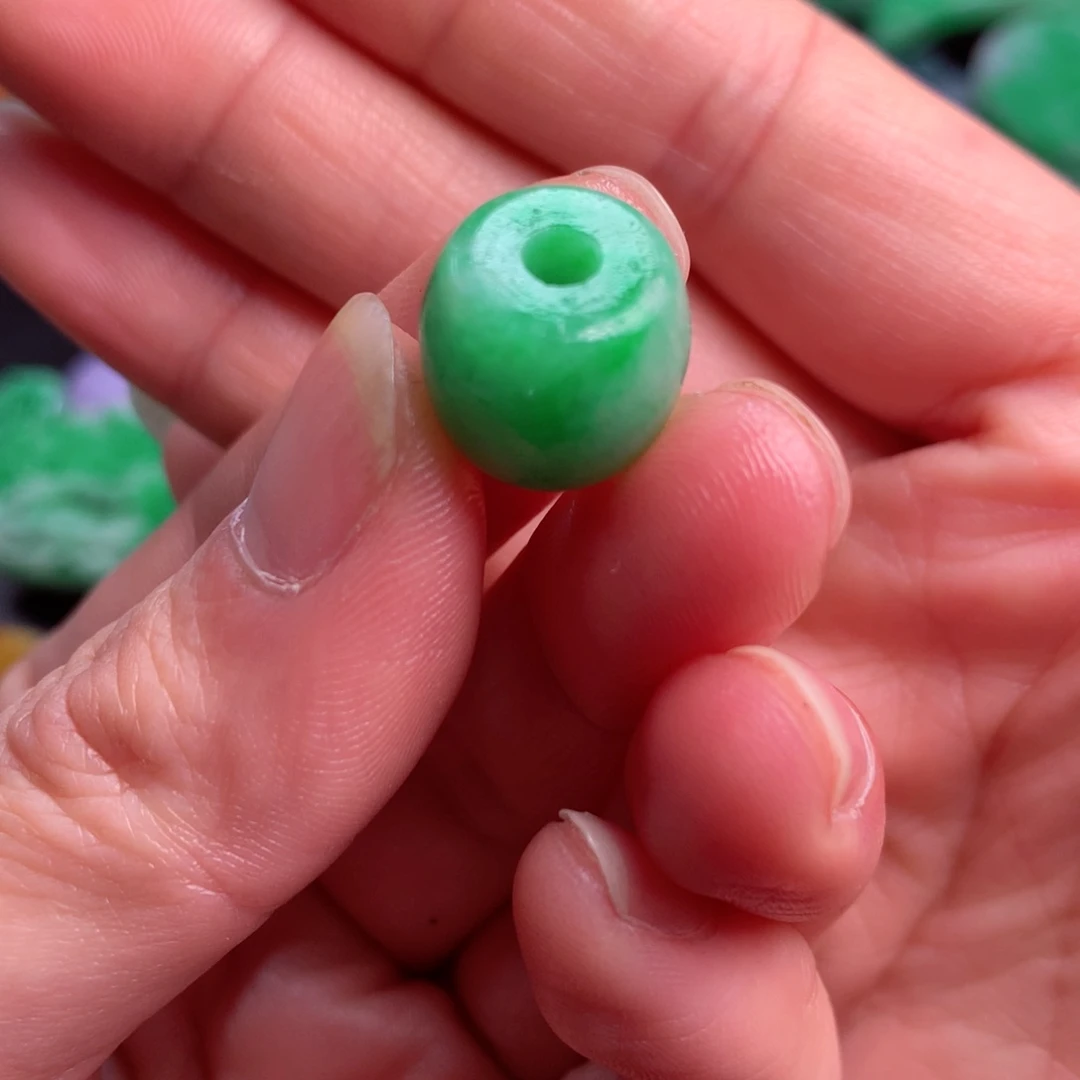 未镶嵌定制翡翠翡翠