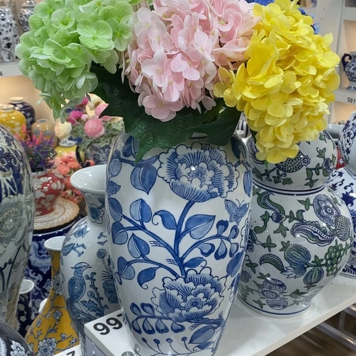 【闪购商品】摆件陶瓷花瓶摆件。。。