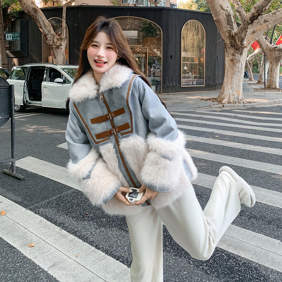 蓝色牛仔拼接毛绒派克服女冬季新款小个子超好看加厚皮毛一体外套