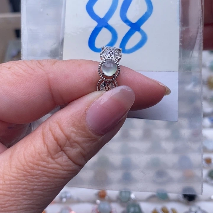 未镶嵌戒指翡翠缅甸