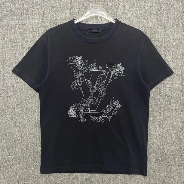 95新 LouisVuitton/路易威登 花卉刺绣圆领短袖/S码/95新/12710