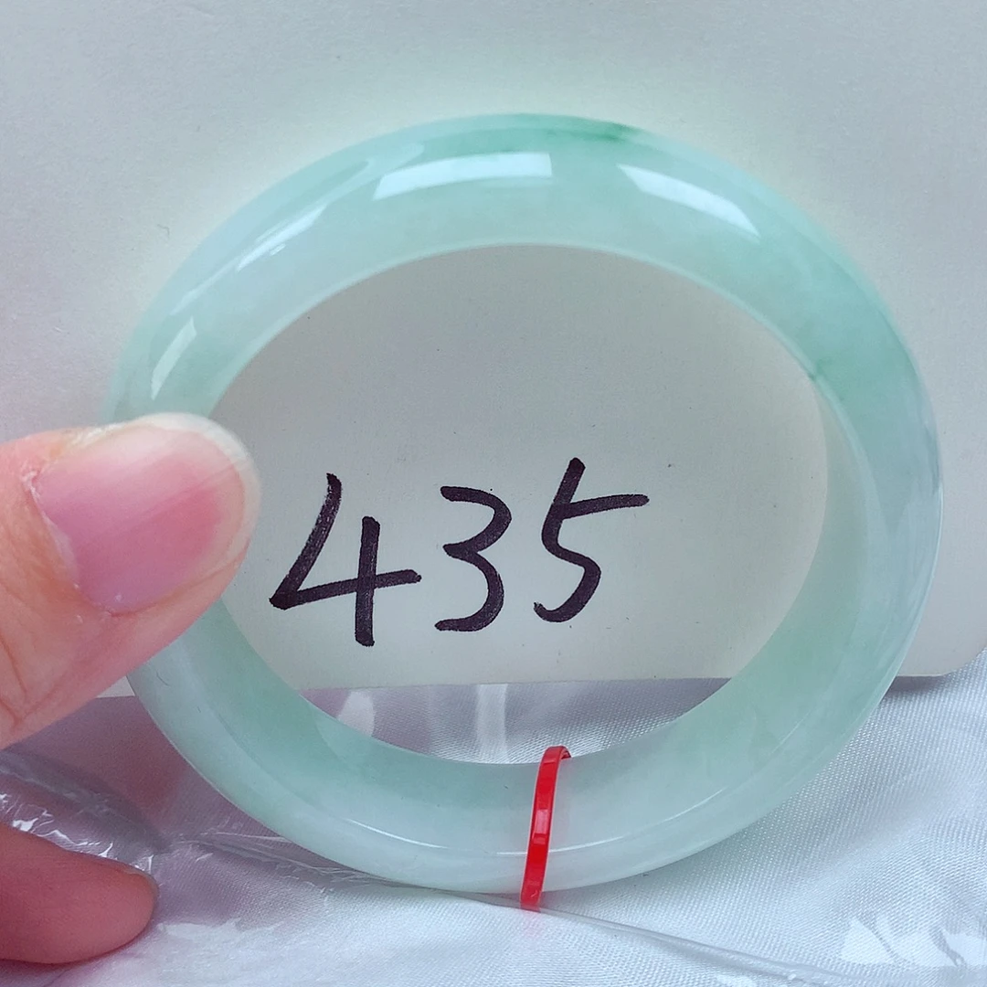 翡翠未镶嵌手镯翡翠