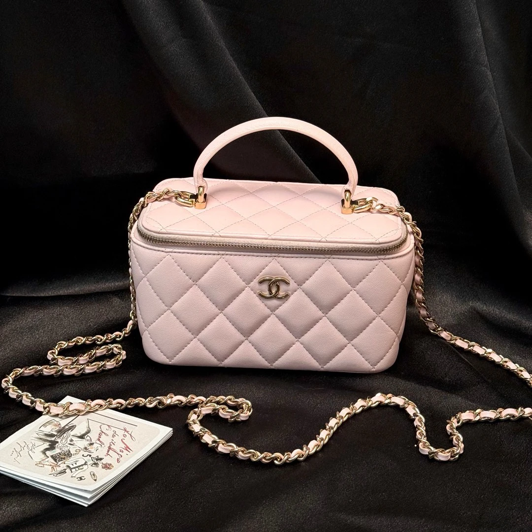 95新 Chanel/香奈儿 Chanel 粉金 羊皮 手柄化妆盒/688196100