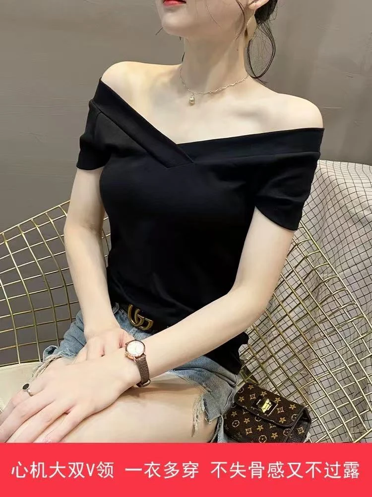 【770 -799】1纯欲风辣妹自带胸棉修身女设计感小众露脐短款上衣