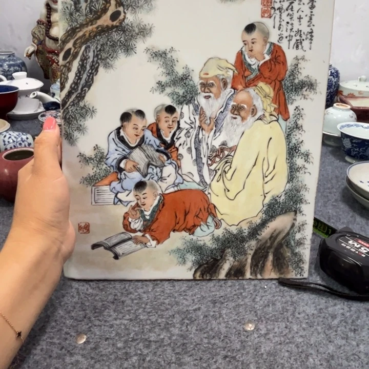 摆件G****.景德镇陶瓷艺术品