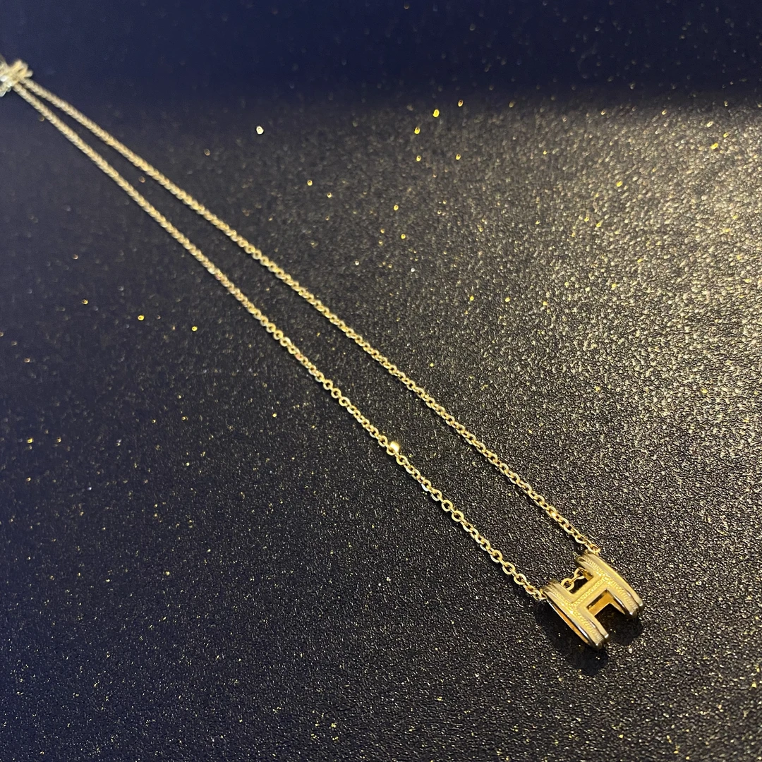 水贝国韵黄金珠宝【足金999H字母项链】