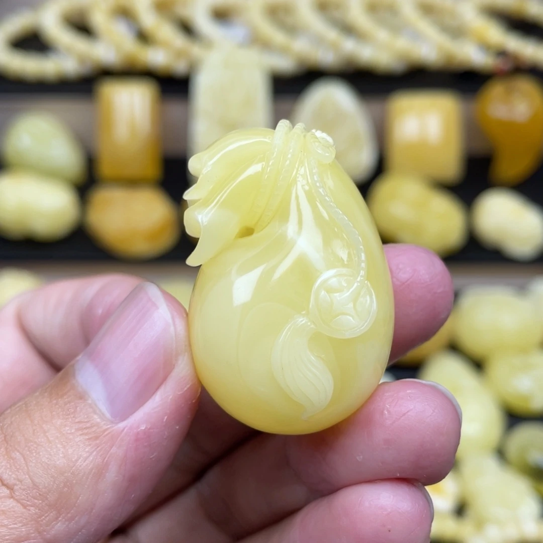 琥珀未镶嵌裸石琥珀蜜蜡
