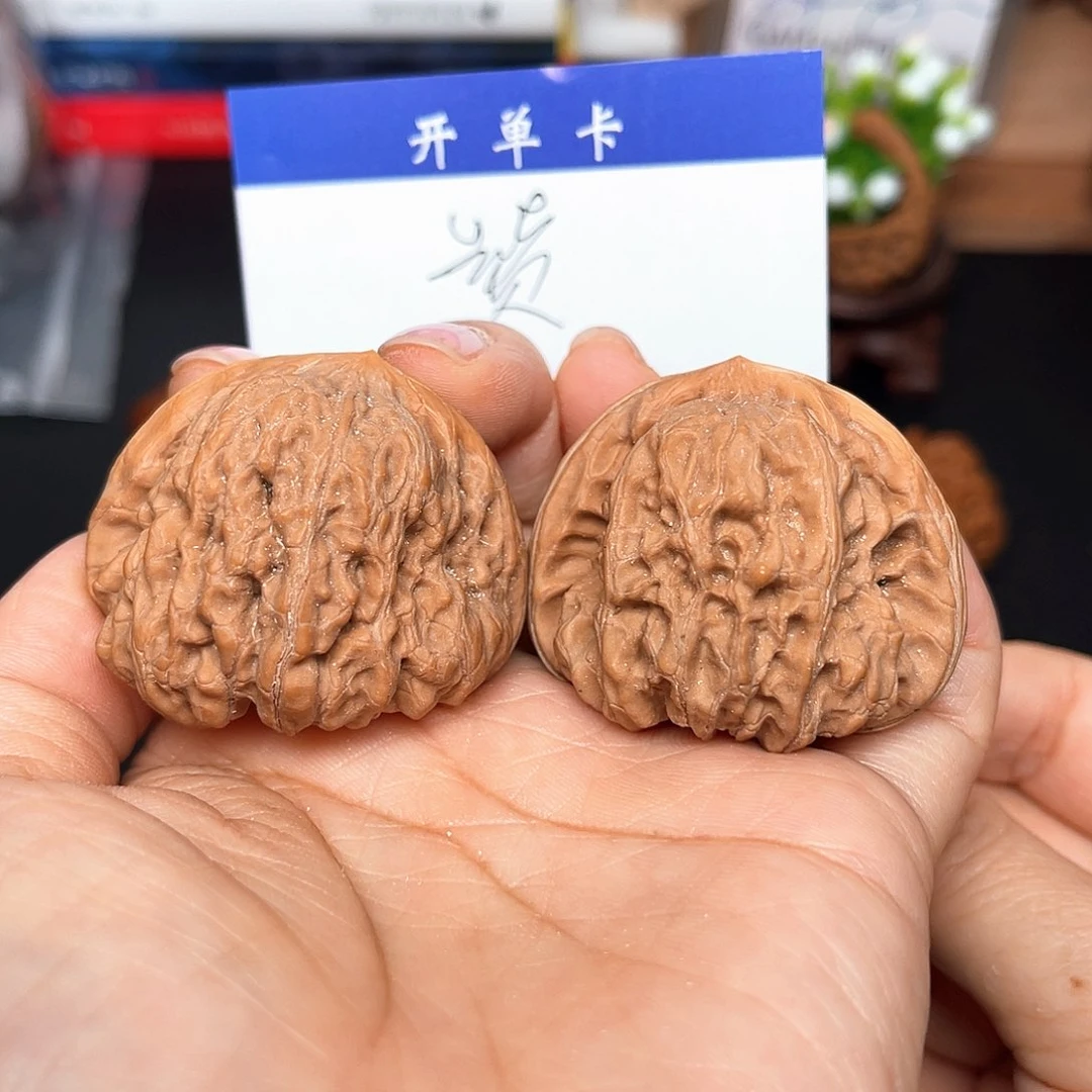 桃核吊坠平谷凹底42尺。 赞