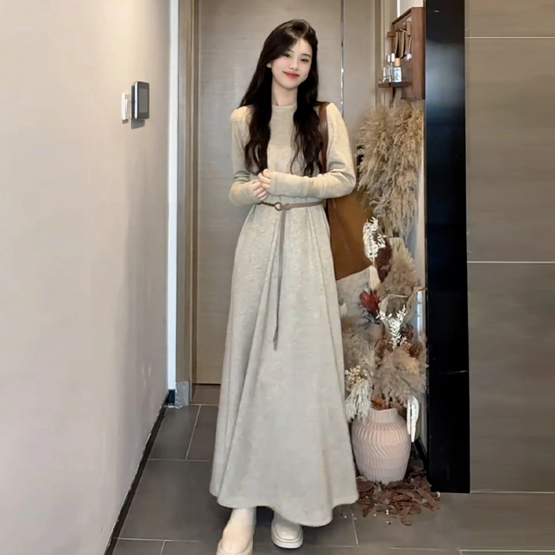 法式配大衣内搭打底连衣裙子2025新款女早秋季高级感气质针织长裙