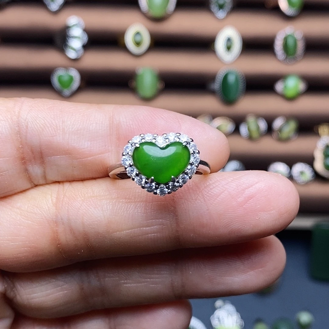 吊坠(不含链)银S925镶嵌和田玉（碧玉）戒指