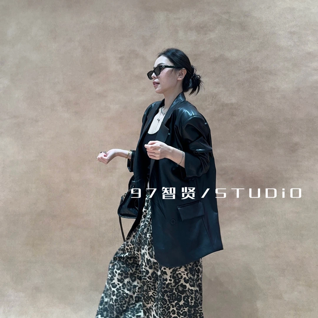 智贤 【软皮质感皮衣】春上新垫肩西装款皮衣