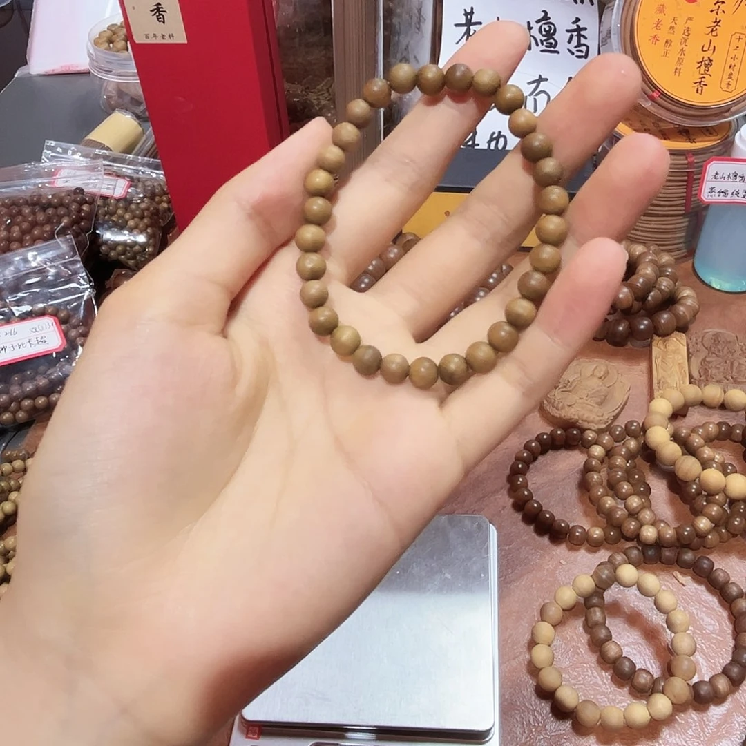 檀香木其他淡***?0.6 33 老山檀