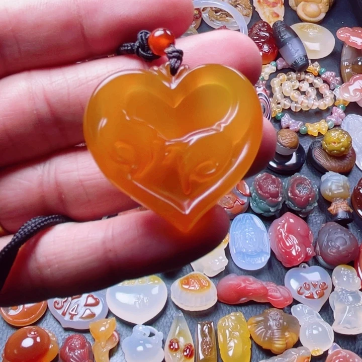 玛瑙/玉髓未镶嵌颈饰