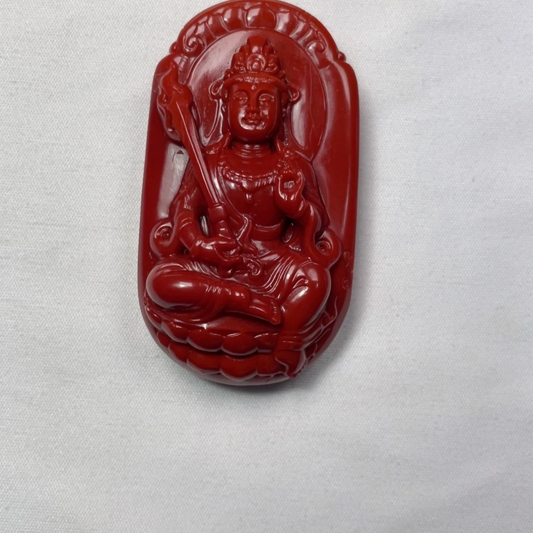 鹏***未镶嵌挂件南红玛瑙